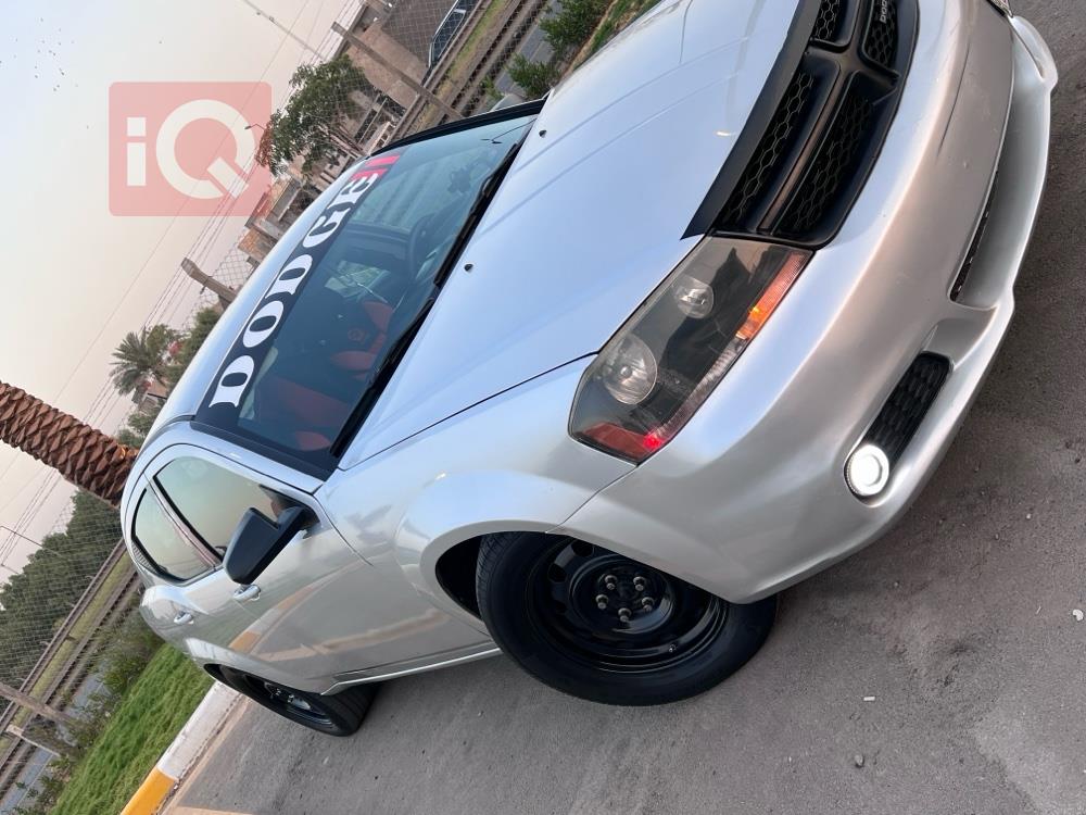Dodge Avenger